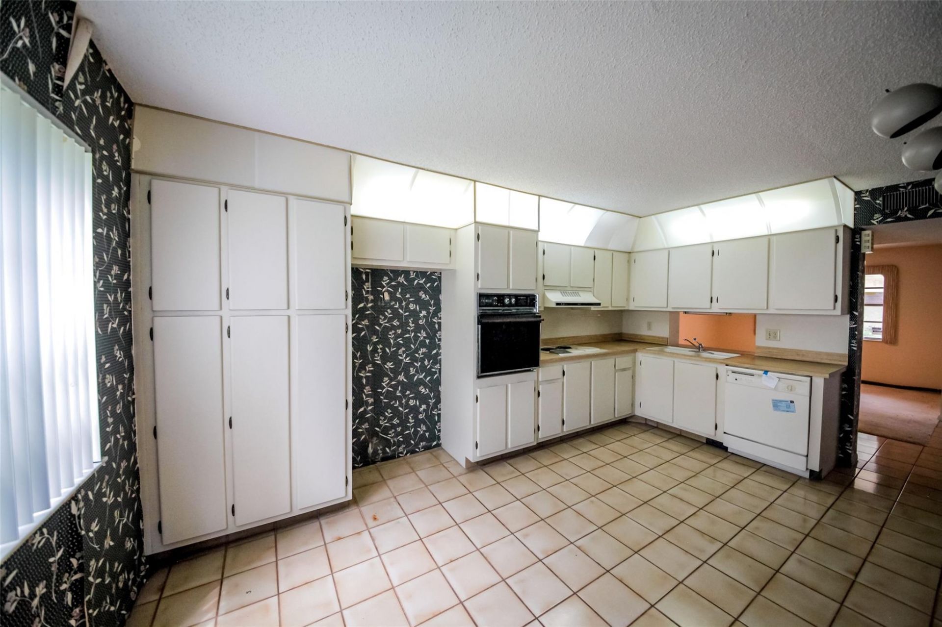 8760 Holly Court, Unit 104, Tamarac, FL 33321 Photo