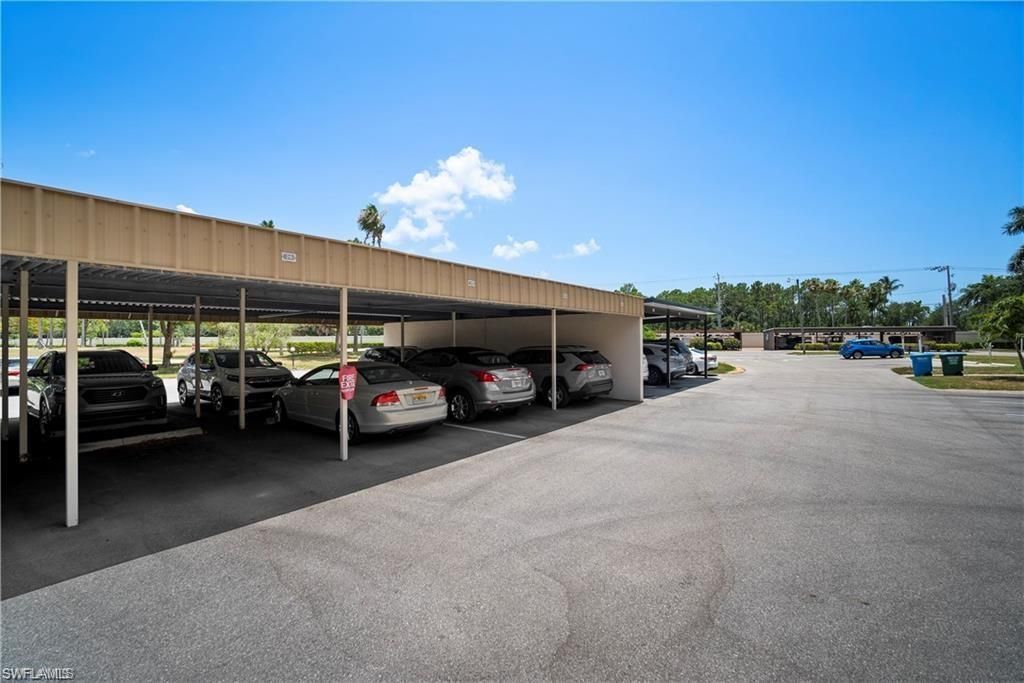 7430 Lake Breeze Dr, Unit 402, Fort Myers, FL 33907 Photo