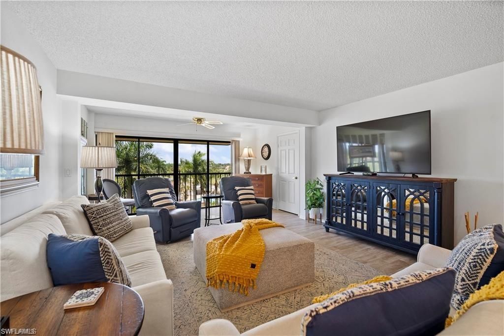 7430 Lake Breeze Dr, Unit 402, Fort Myers, FL 33907 Photo
