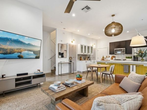 1931 E 38th 1/2 ST, Unit 33, Austin, TX 78723