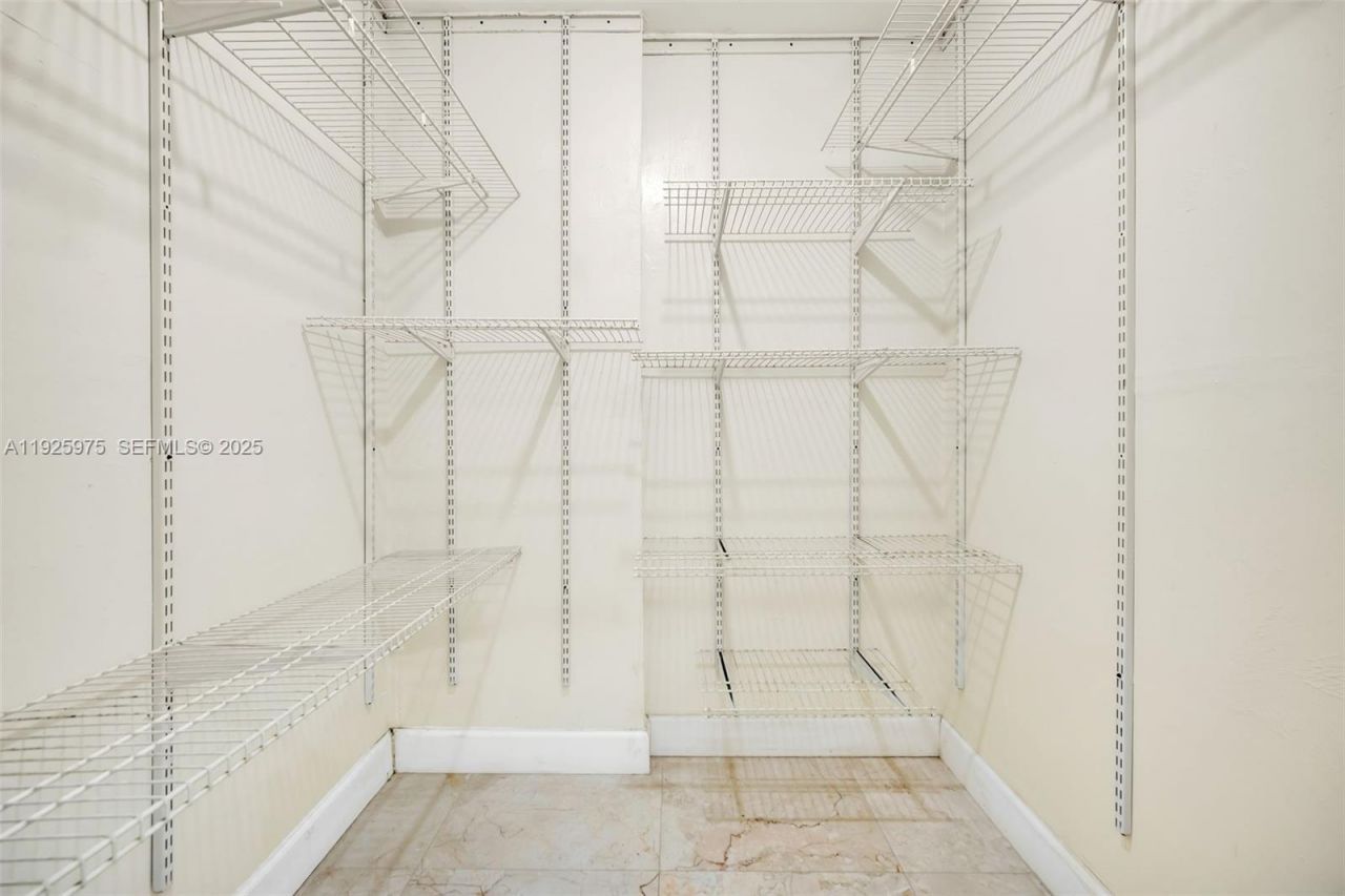 100 Edgewater Dr, Unit 240, Coral Gables, FL 33133 Photo