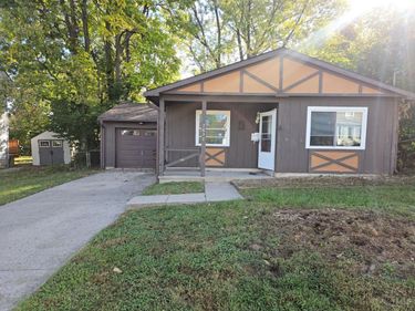 7832 Lincoln Avenue, Mt Healthy, OH 45231