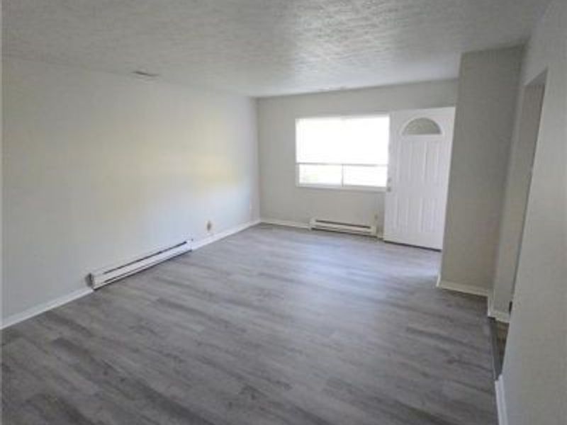 7832 Lincoln Avenue, Cincinnati, OH 45231 Photo 3