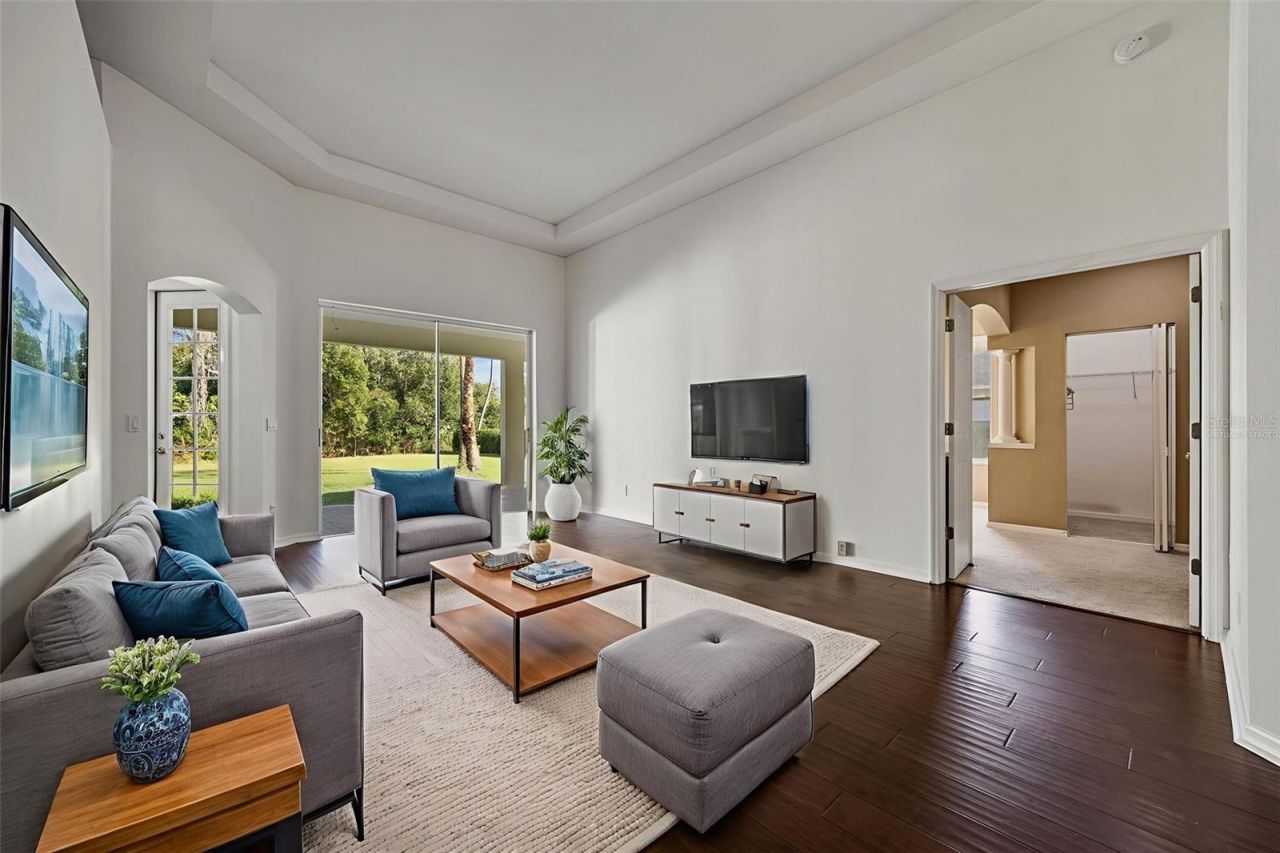 1452 Kensington Woods Drive, Lutz, FL 33549 Photo