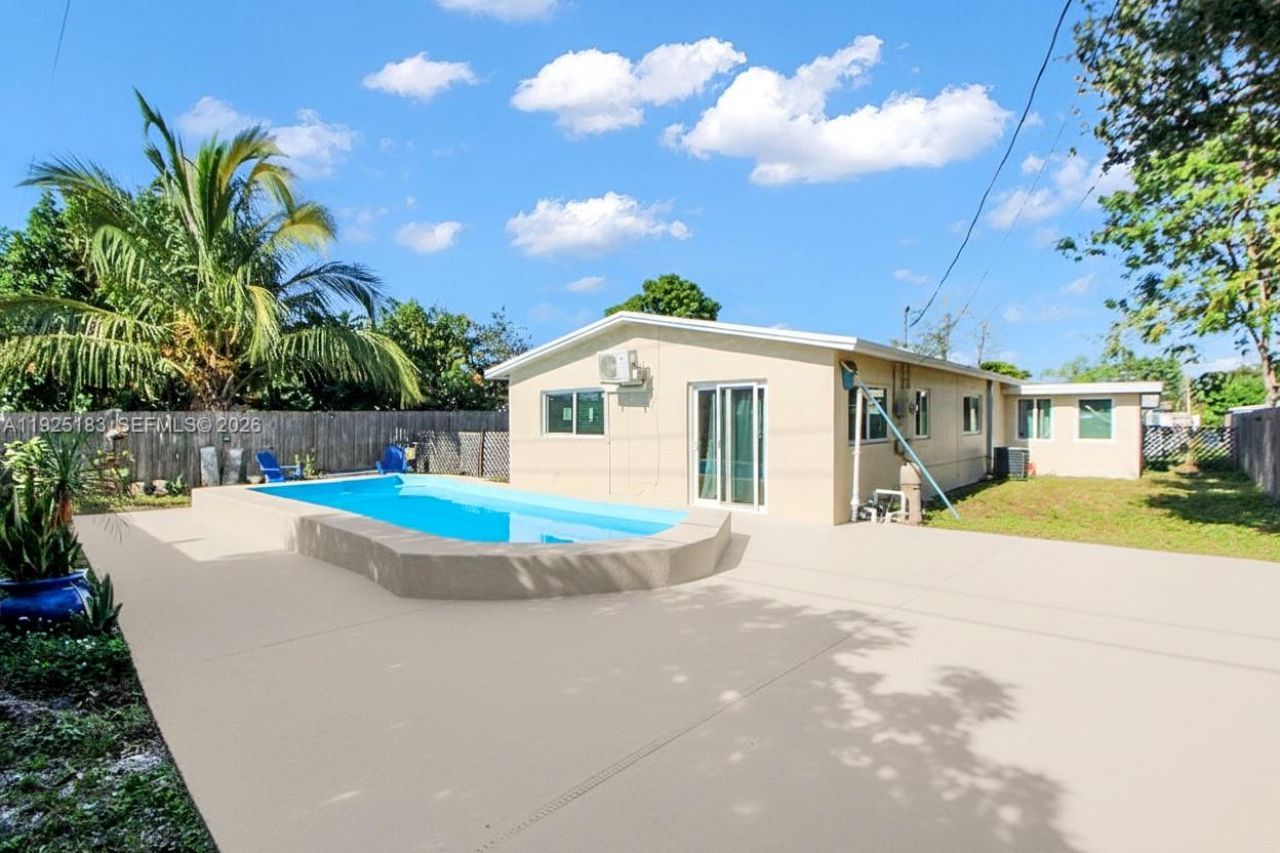 6810 Farragut St, Hollywood, FL 33024 Photo