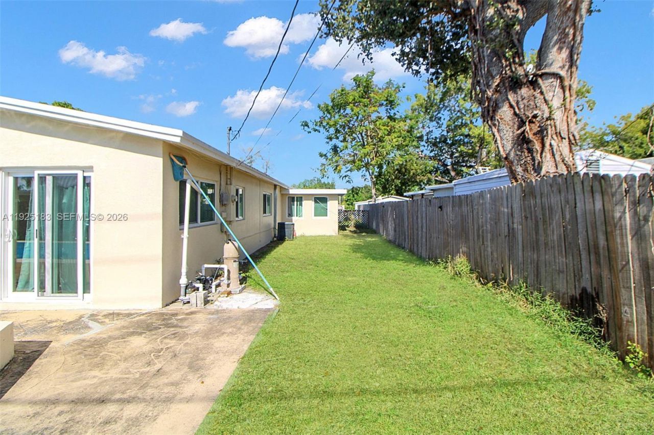 6810 Farragut St, Hollywood, FL 33024 Photo