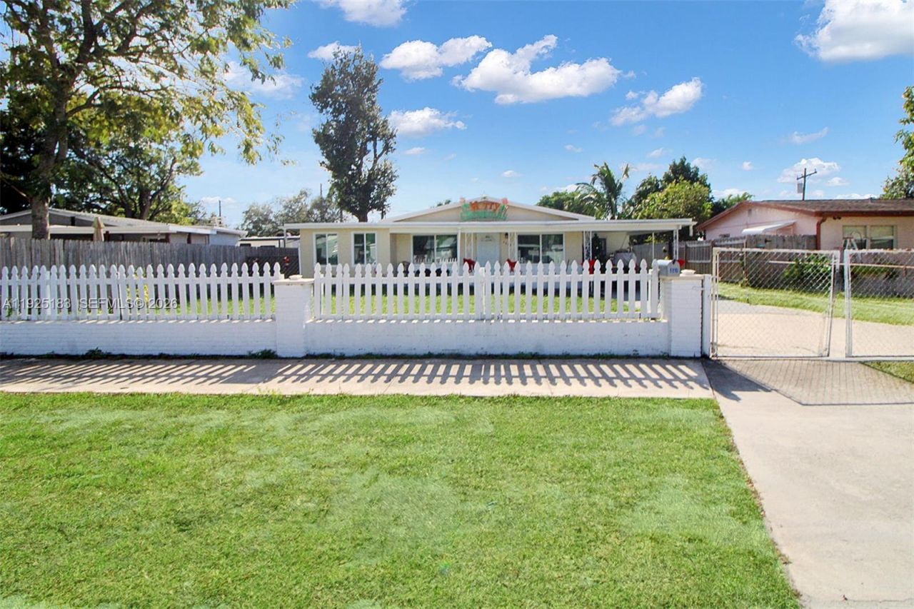 6810 Farragut St, Hollywood, FL 33024 Photo