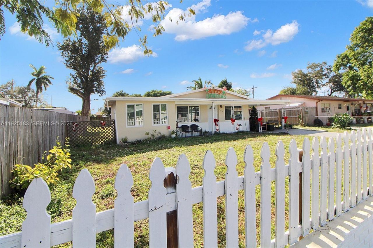 6810 Farragut St, Hollywood, FL 33024 Photo