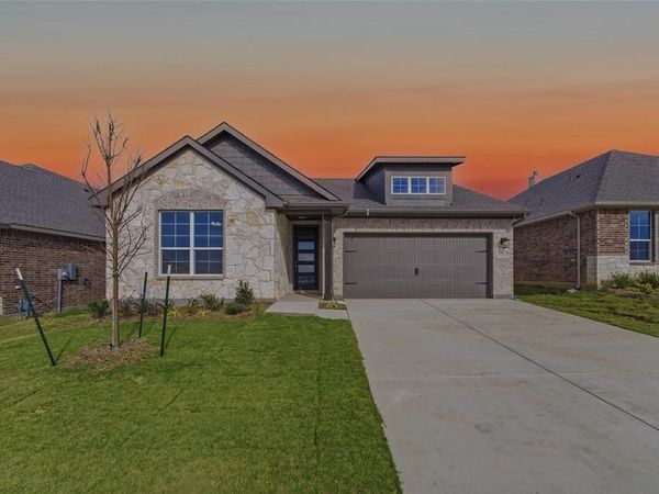 3515 Helena Street, Gainesville, TX 76240