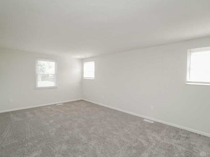 2949 N Bend Road, Cincinnati, OH 45239 Photo 13