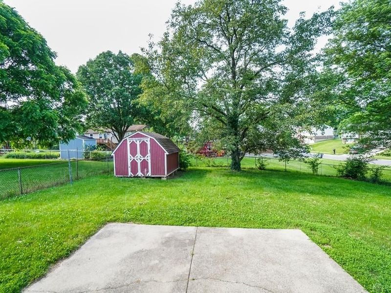 2949 N Bend Road, Cincinnati, OH 45239 Photo 29