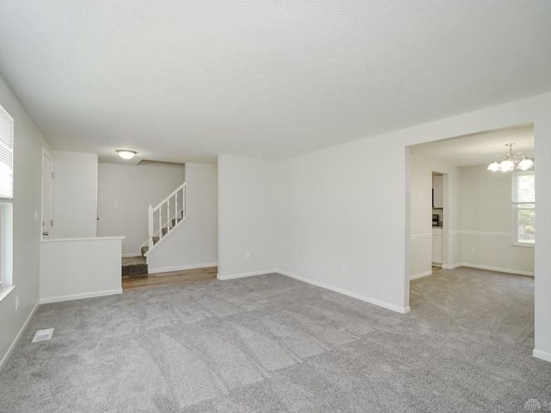 2949 N Bend Road, Cincinnati, OH 45239 Photo 5