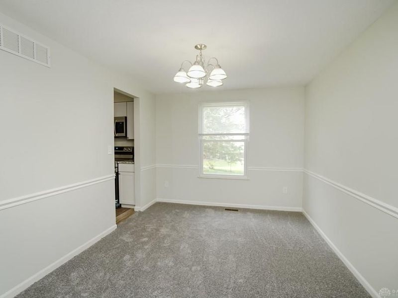 2949 N Bend Road, Cincinnati, OH 45239 Photo 6