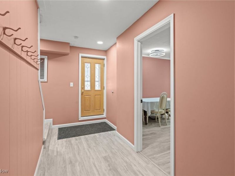 6473 Tanglewood Lane, Seven Hills, OH 44131 Photo 29