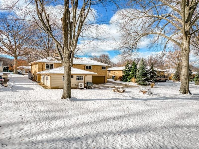 6473 Tanglewood Lane, Seven Hills, OH 44131 Photo 48