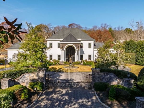 4571 Columns Drive SE, Marietta, GA 30067