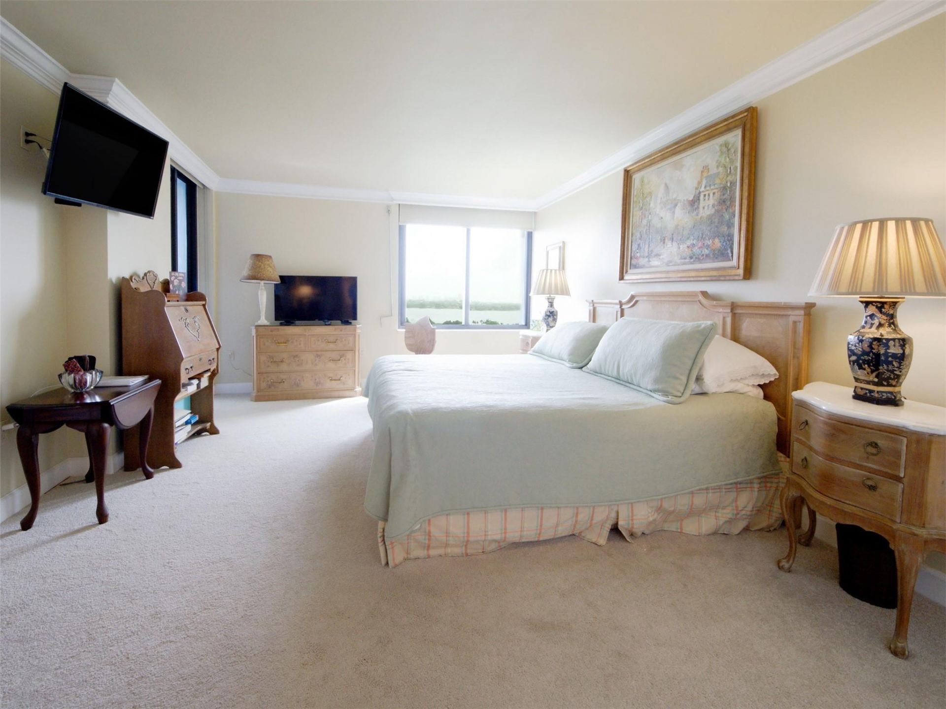 2480 Presidential Way, Unit 1703, West Palm Beach, FL 33401 Photo