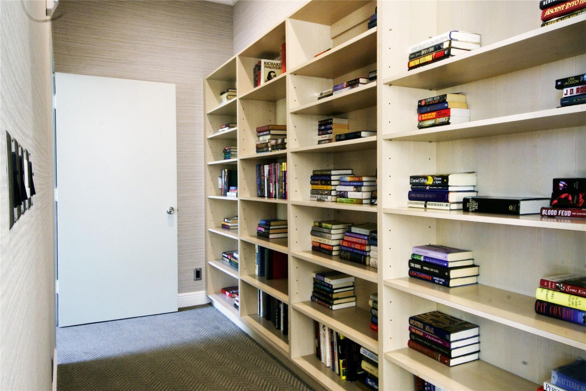 2480 Presidential Way, Unit 1703, West Palm Beach, FL 33401 Photo