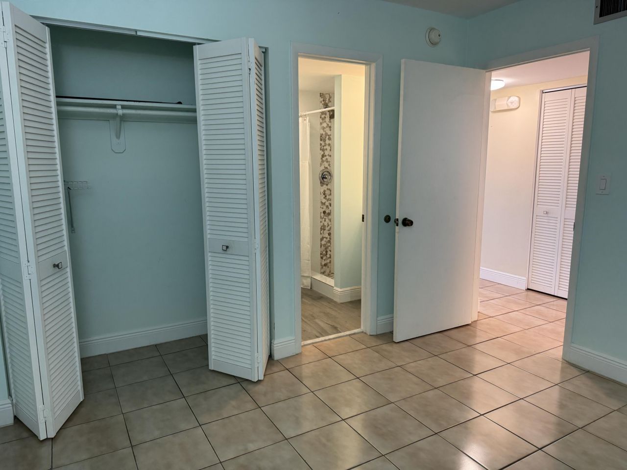 88540 Overseas Highway, Unit 203, Tavernier, FL 33070 Photo