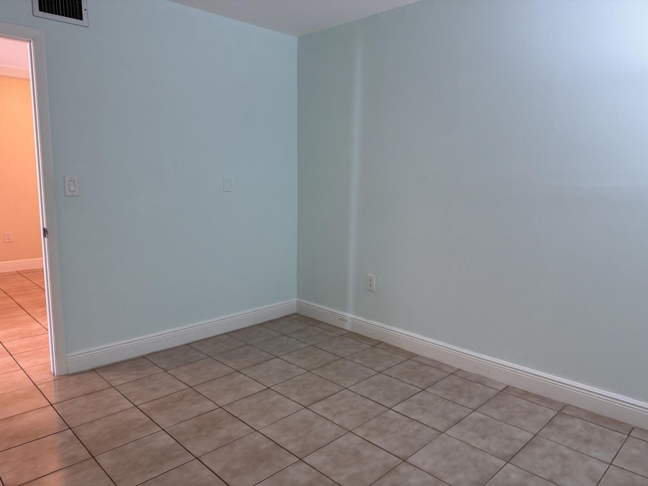 88540 Overseas Highway, Unit 203, Tavernier, FL 33070 Photo