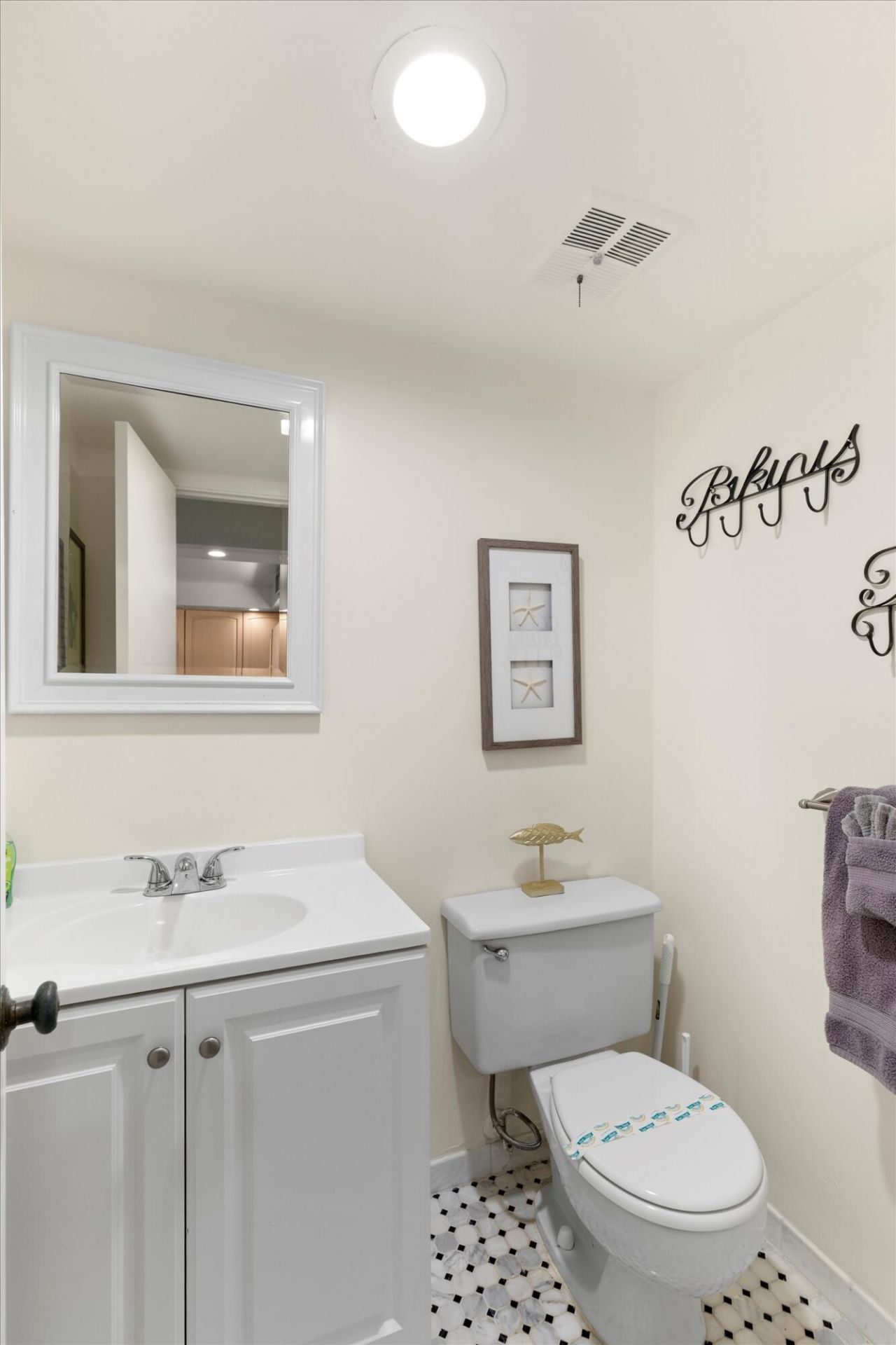 601 W Ocean Drive, Unit 311D, Key Colony, FL 33051 Photo