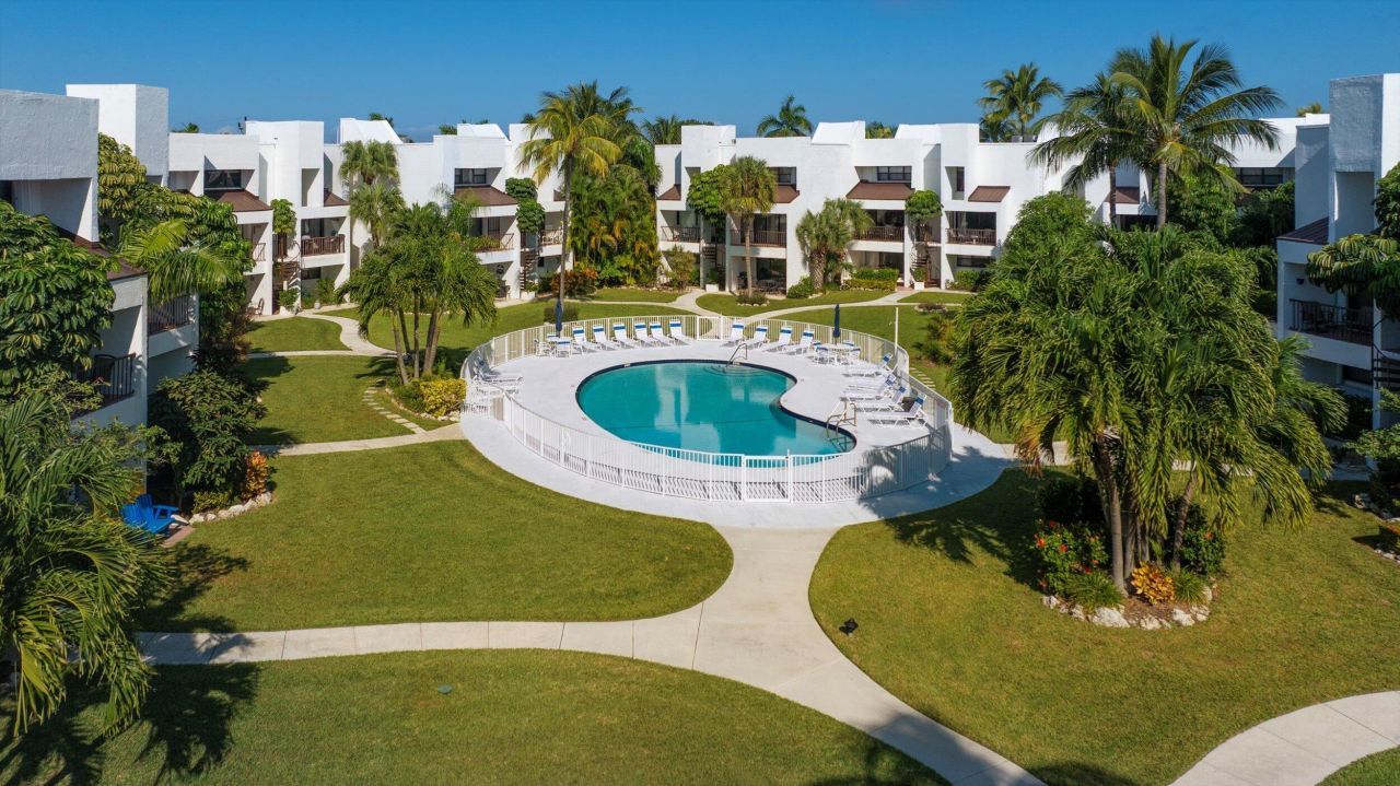 601 W Ocean Drive, Unit 311D, Key Colony, FL 33051 Photo