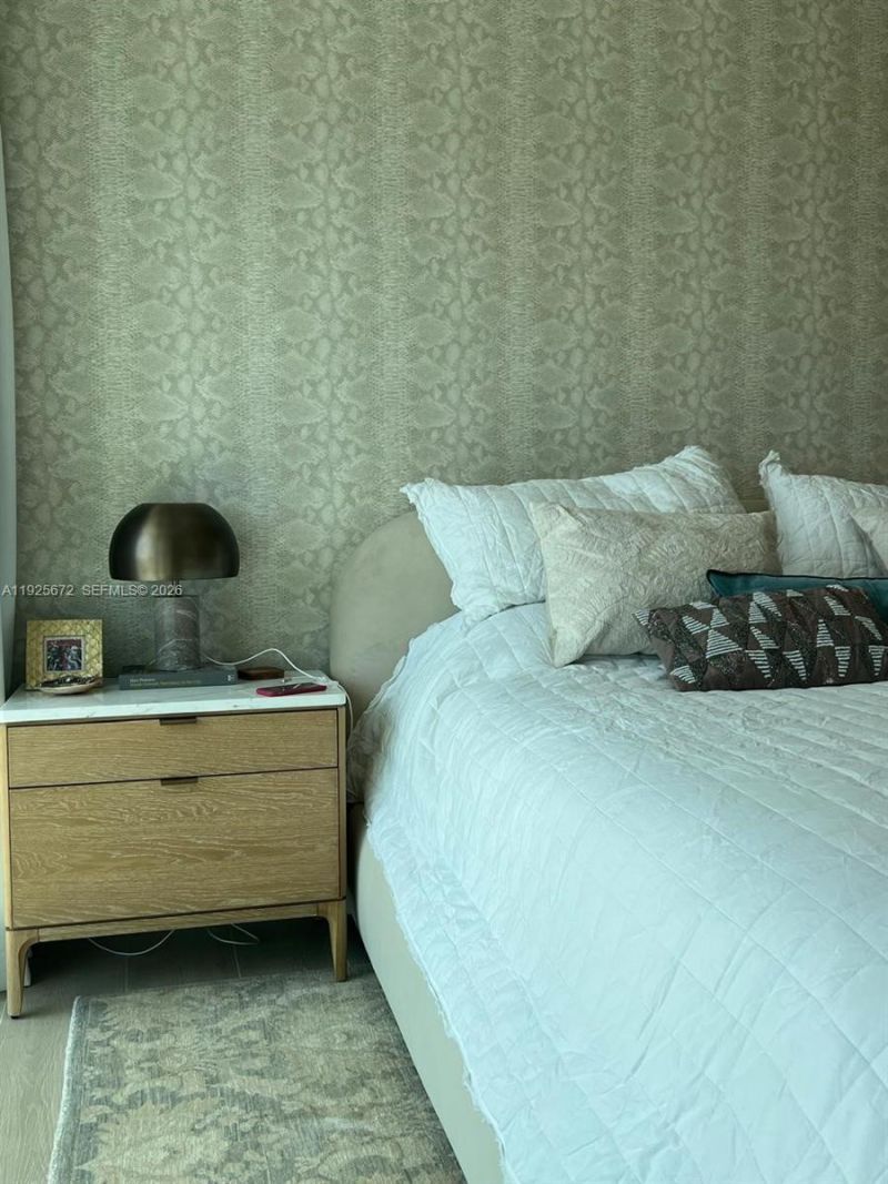 31 SE 5th St, Unit 3921, Miami, FL 33131 Photo