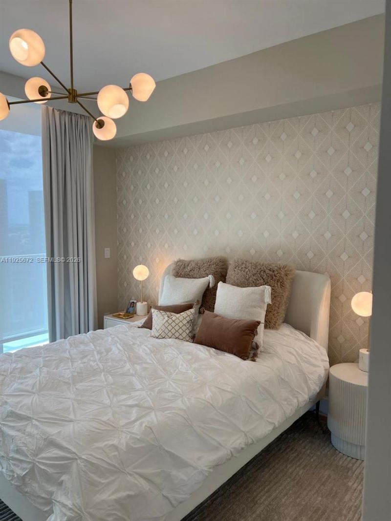 31 SE 5th St, Unit 3921, Miami, FL 33131 Photo