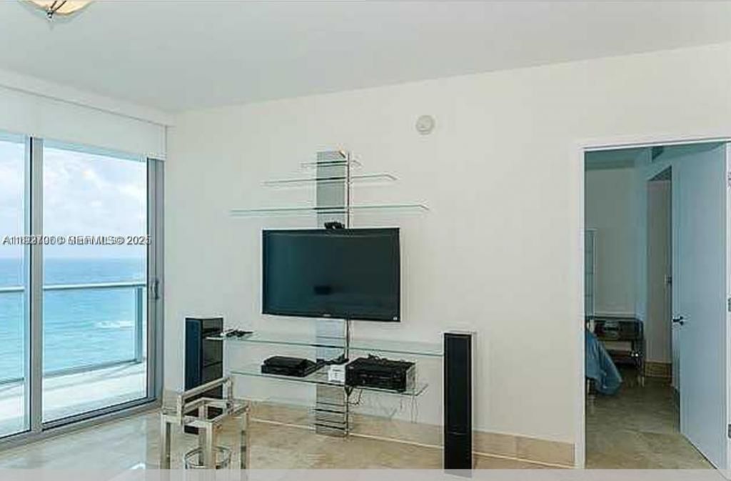 17001 Collins Ave, Unit 1006, Sunny Isles Beach, FL 33160 Photo