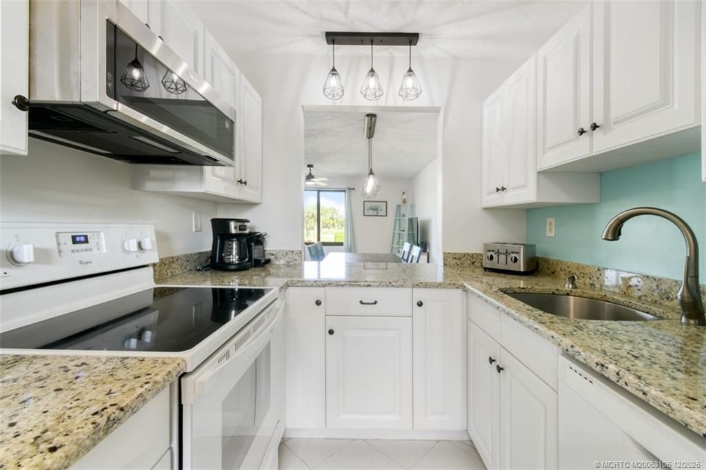 5363 SE Miles Grant Road, Unit D203, Stuart, FL 34997 Photo