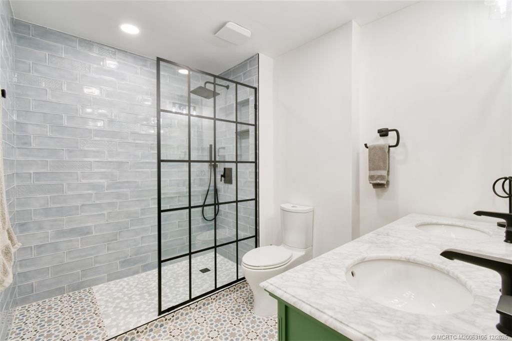 5363 SE Miles Grant Road, Unit D203, Stuart, FL 34997 Photo