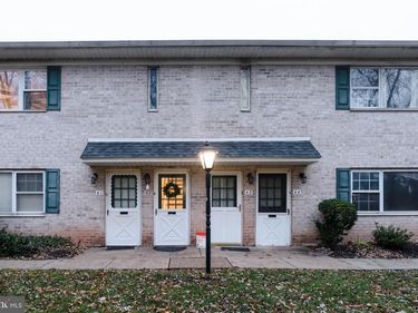 42 CAVENDISH DRIVE, Unit 42, AMBLER, PA 19002