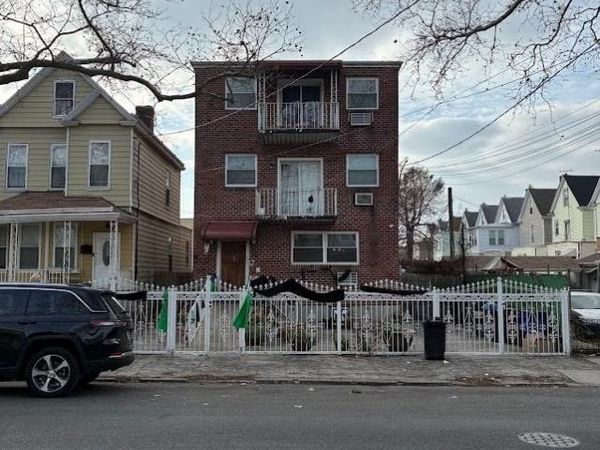 948 E 93rd Street, Brooklyn, NY 11236