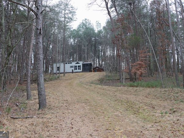 1217 Henderson Circle, Lyerly, GA 30730