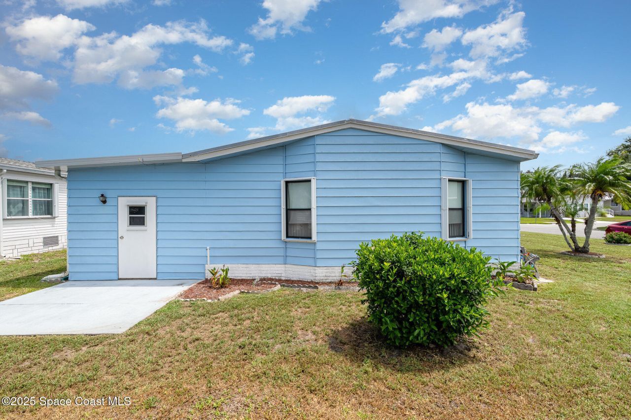 344 Avocado Drive, Barefoot Bay, FL 32976 Photo