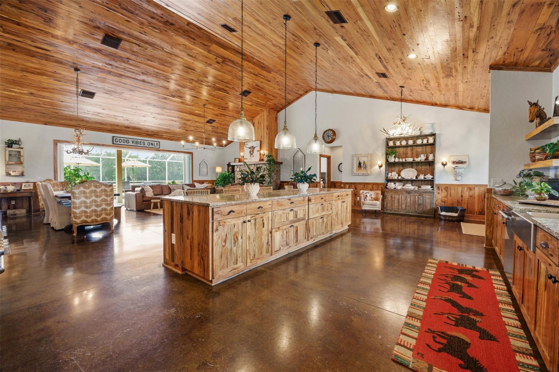 41526 Saddle Ridge Lane, Weirsdale, FL 32195 Photo