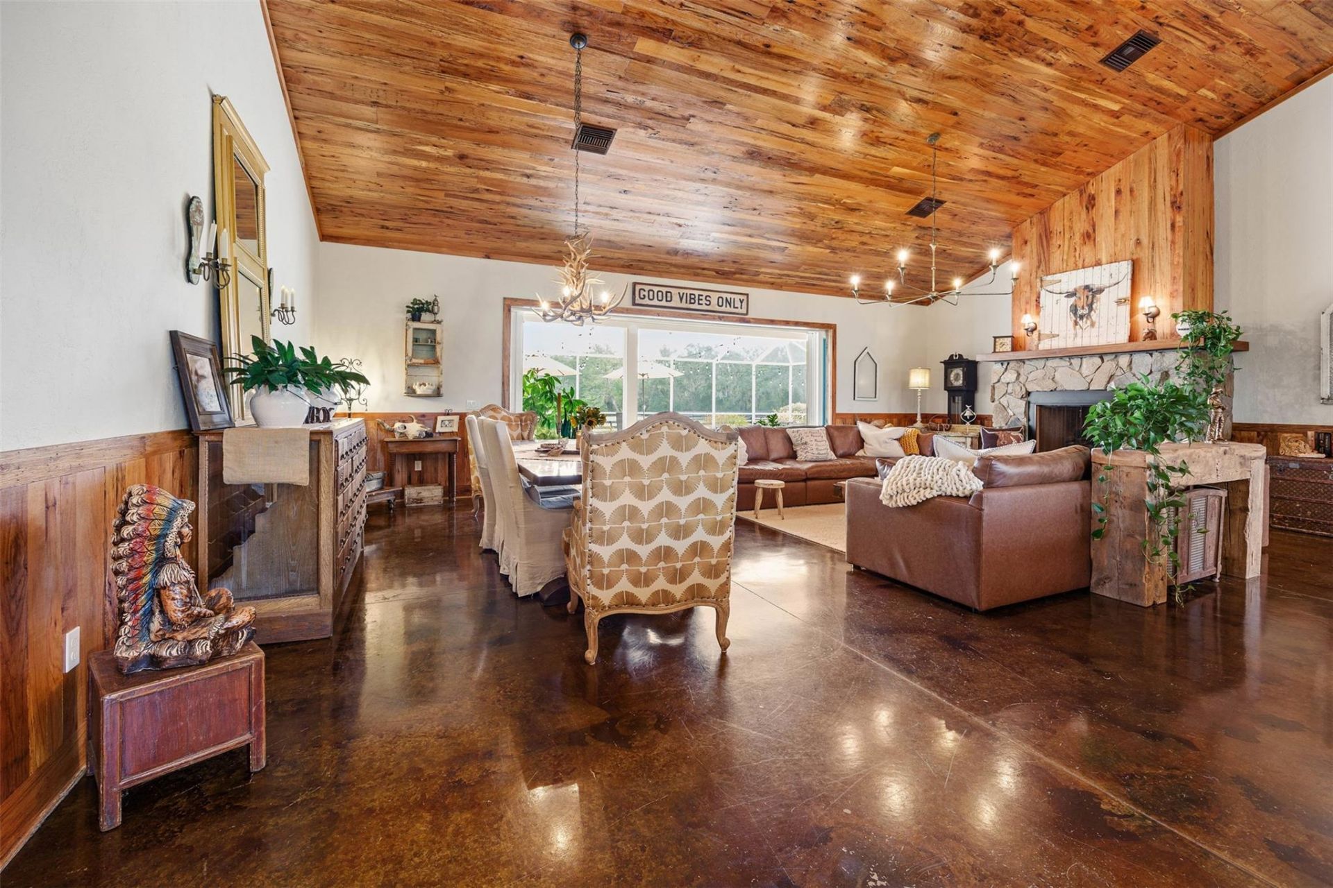 41526 Saddle Ridge Lane, Weirsdale, FL 32195 Photo