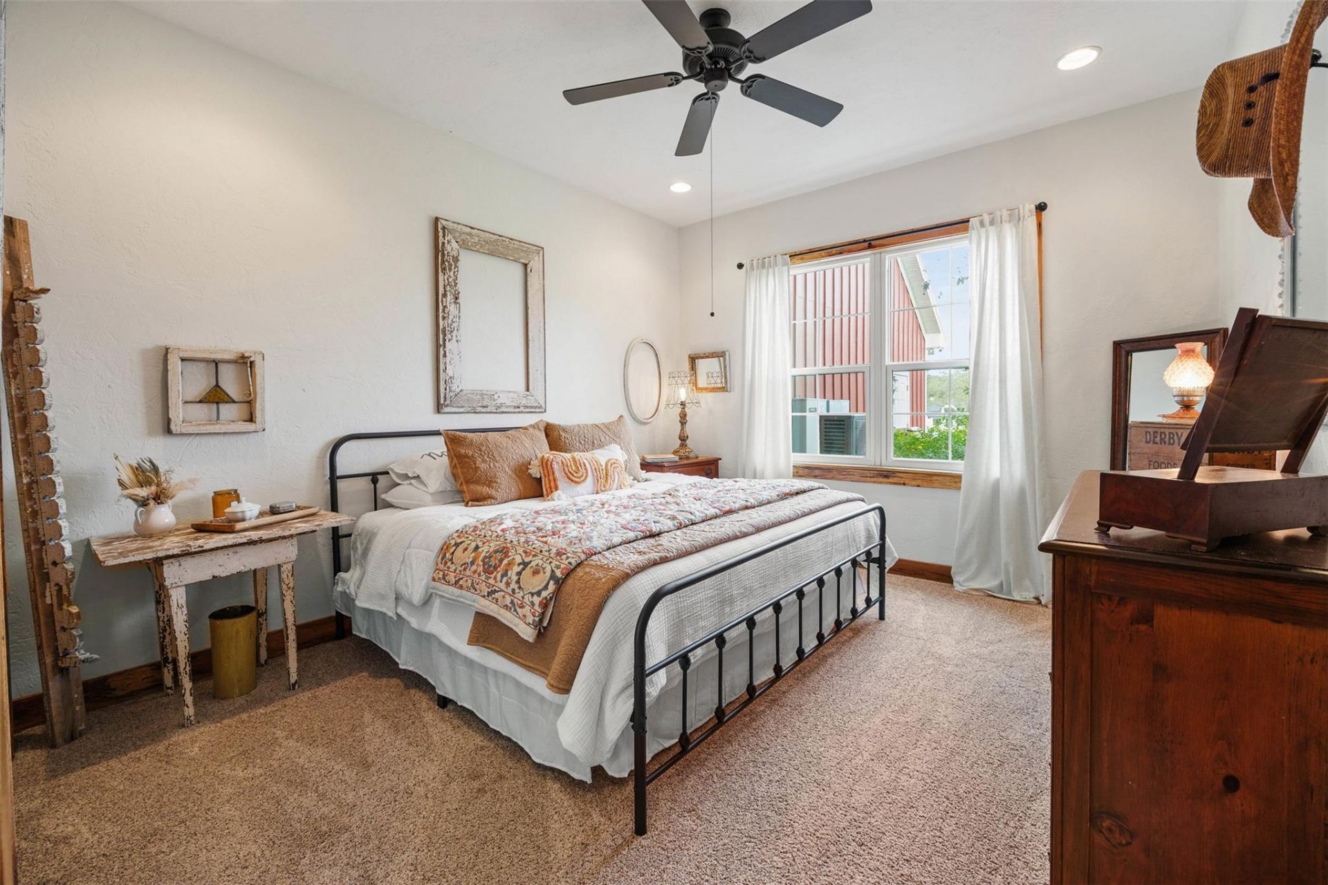 41526 Saddle Ridge Lane, Weirsdale, FL 32195 Photo