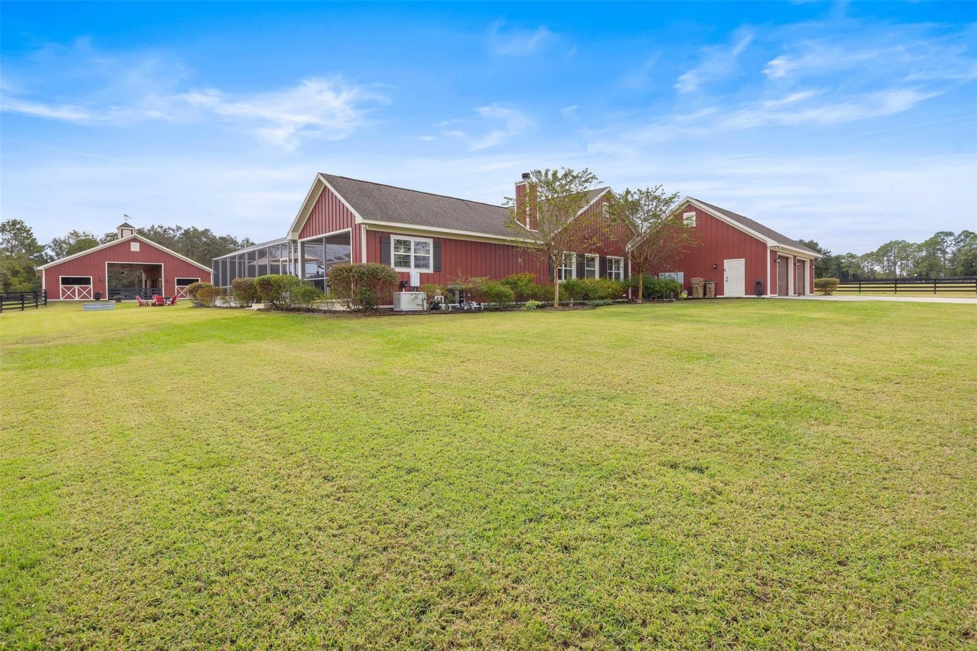 41526 Saddle Ridge Lane, Weirsdale, FL 32195 Photo