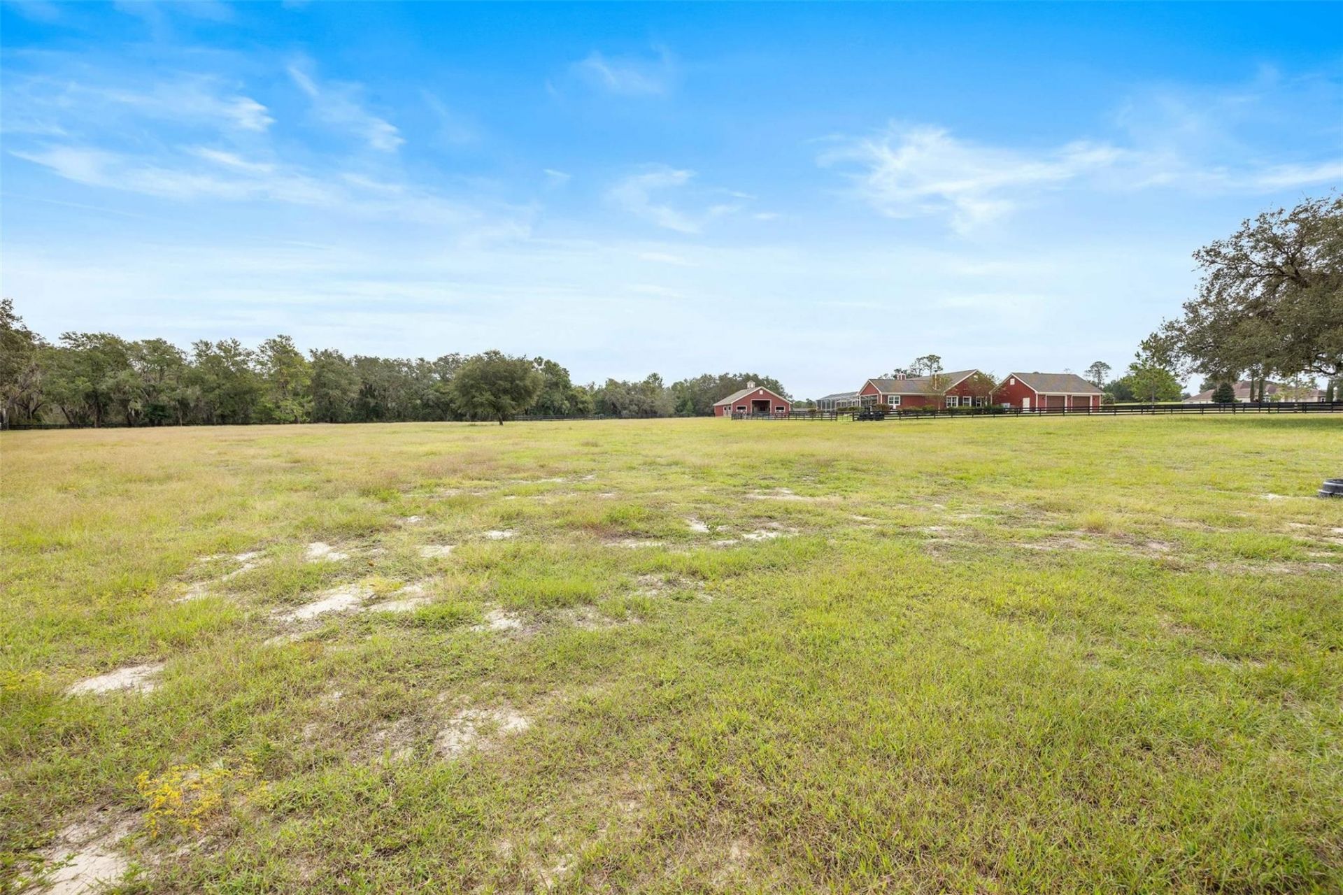 41526 Saddle Ridge Lane, Weirsdale, FL 32195 Photo