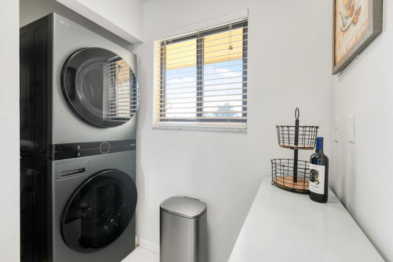 5363 SE Miles Grant Road, Unit D203, Stuart, FL 34997 Photo