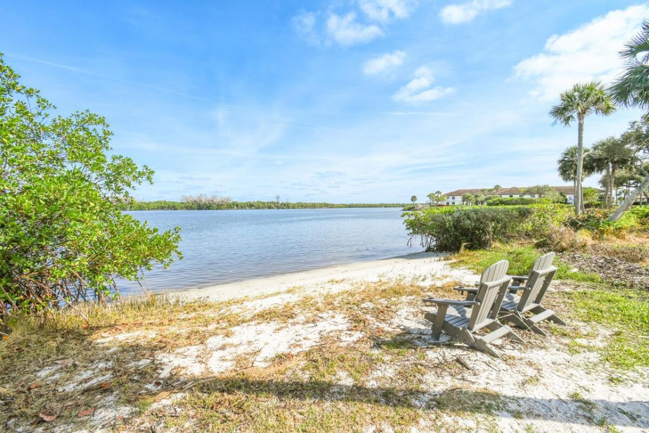 5363 SE Miles Grant Road, Unit D203, Stuart, FL 34997 Photo
