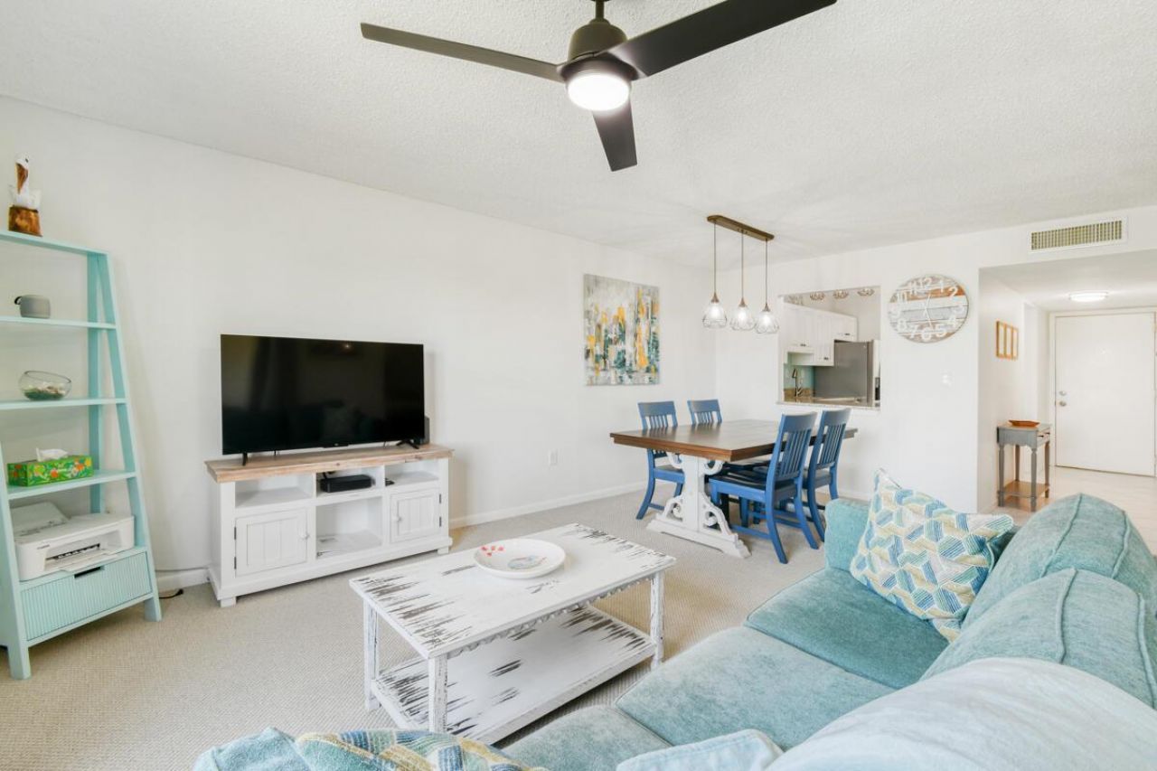 5363 SE Miles Grant Road, Unit D203, Stuart, FL 34997 Photo
