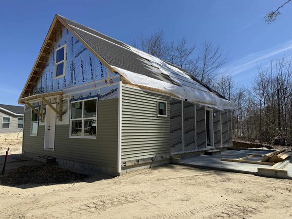 27B Woodland Way, Plymouth, NH 03264