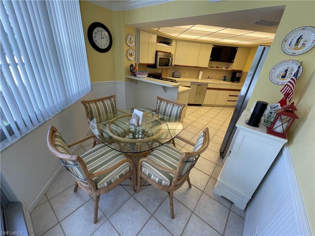 4041 Gulf Shore Blvd N, Unit 105, Naples, FL 34103 Photo