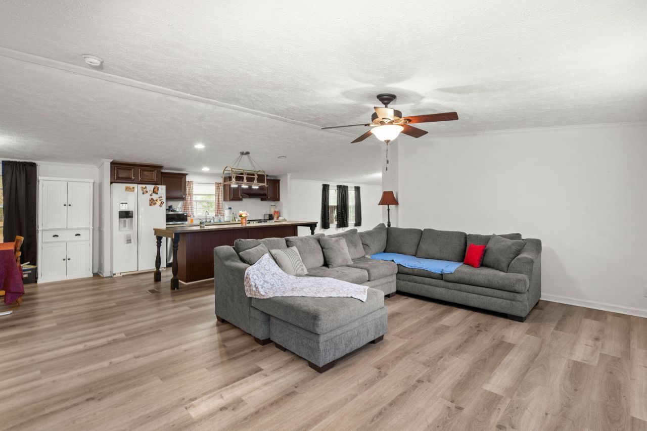 4567 Can City Road Photo 4