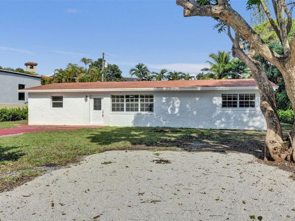 249 NW 4th Diagonal, Boca Raton, FL 33432