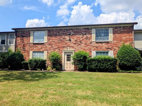 918 Coarsey Dr, Nashville, TN 37217