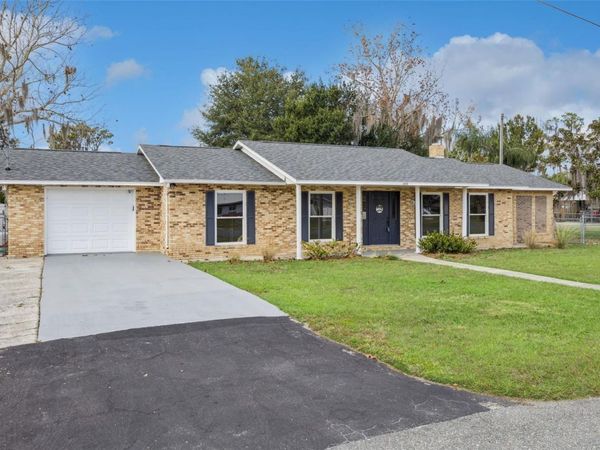 12150 VIRGINIA DRIVE, LEESBURG, FL 34788