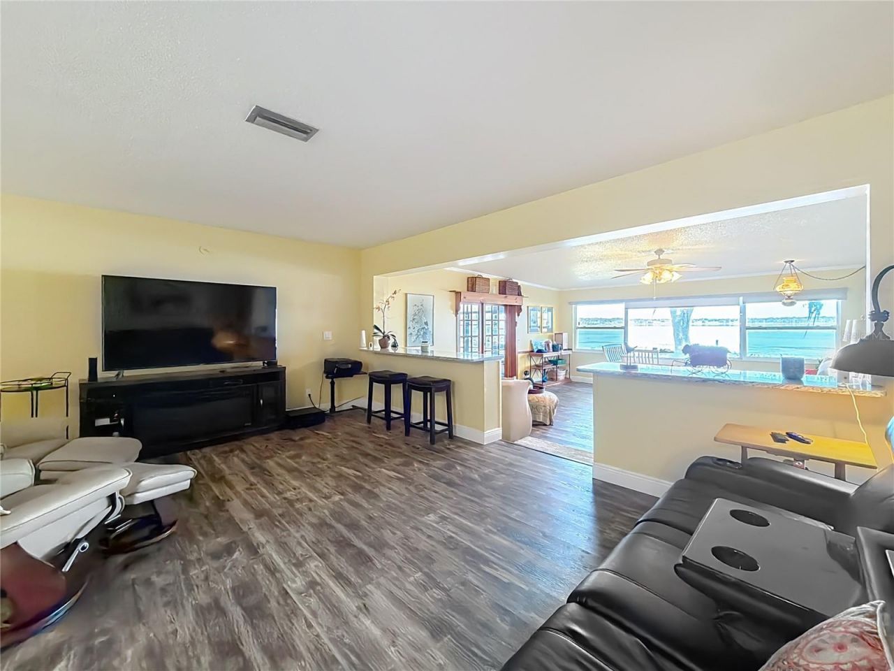 4192 Cr 400, Lake Panasoffkee, FL 33538 Photo